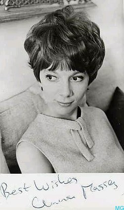 Anna Massey