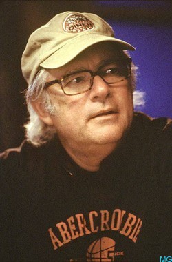 Barry Levinson