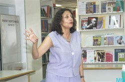 Bharati Mukherjee