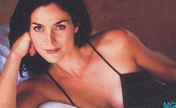 Carrie-Anne Moss