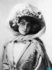  Mistinguett