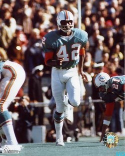 warfield paul miami dolphins 1970 8x10 nfl perspective iii historical mysticgames trades cleveland ranking nfc worst power history via bestsportsphotos
