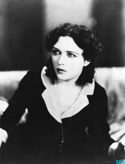 Pola Negri