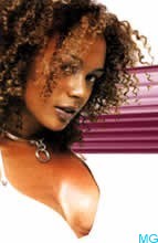 Rachel True