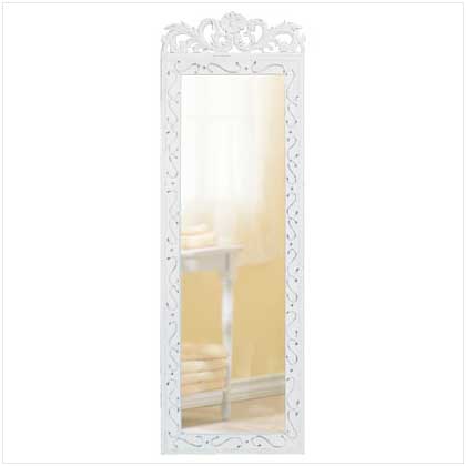 ELEGANT WHITE WALL MIRROR