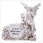 'LOVE BLOOMS HERE' GARDEN STON
