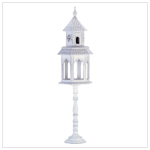 VICTORIAN-STYLE BIRDHOUSE