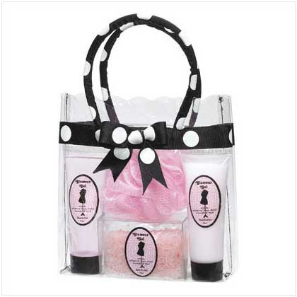 FINE FRENCH BATH SET