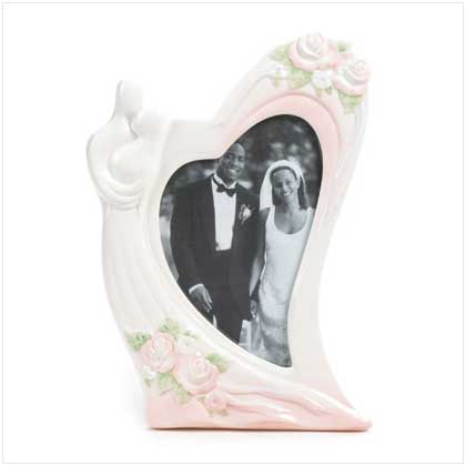 HEARTFELT WEDDING PHOTO FRAME