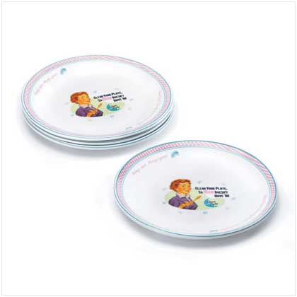 MOM'S KITCHEN DINNER PLATES