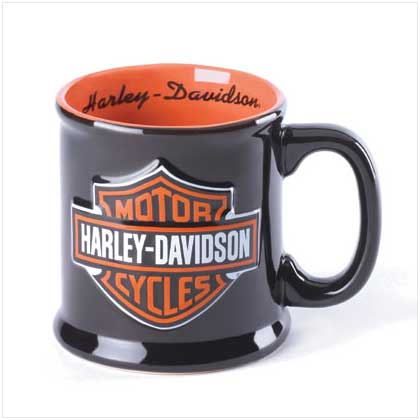 HD BAR AND SHIELD SCULPTED MUG