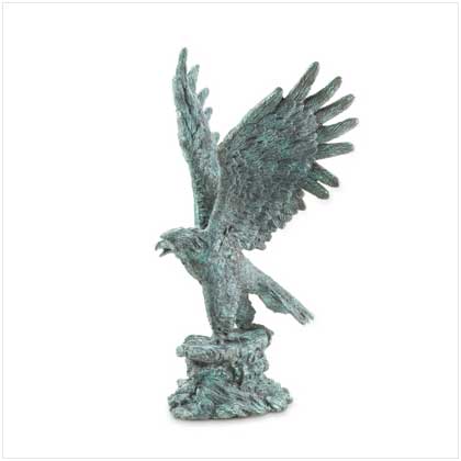 METAL EAGLE STATUE