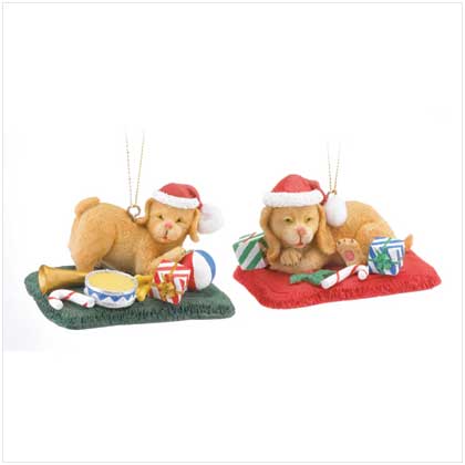 PUPPY WITH GIFTS ORNAMENTS