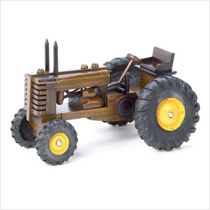 WOOD-CARVED TRACTOR