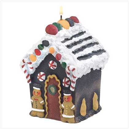 GINGERBREAD HOUSE CANDLE