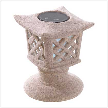 SOLAR PAGODA LIGHT
